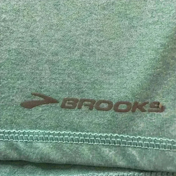 Brooks Blue Active Women's Shirt (205) - Picture 11 of 12